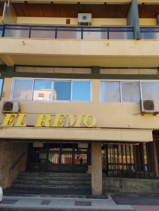 Edificio El Remo Vistas Al Mar Sun&Beach Торремолинос Экстерьер фото